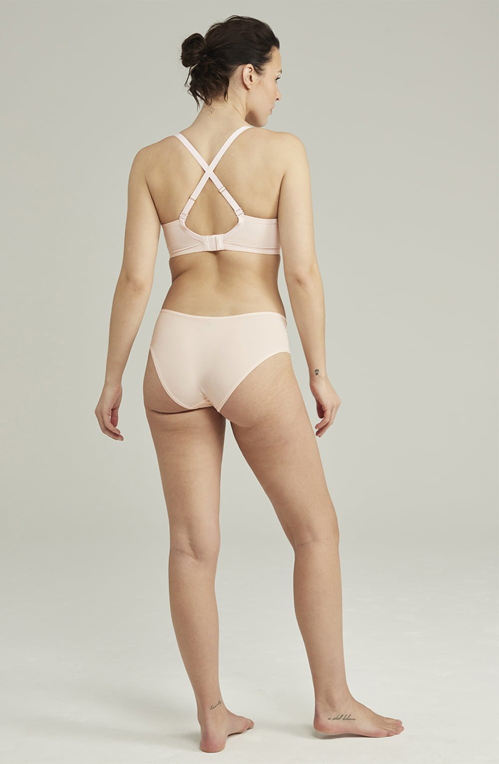 The Stretch Boss Full Cover Bra Blush Pink Up to G Cup